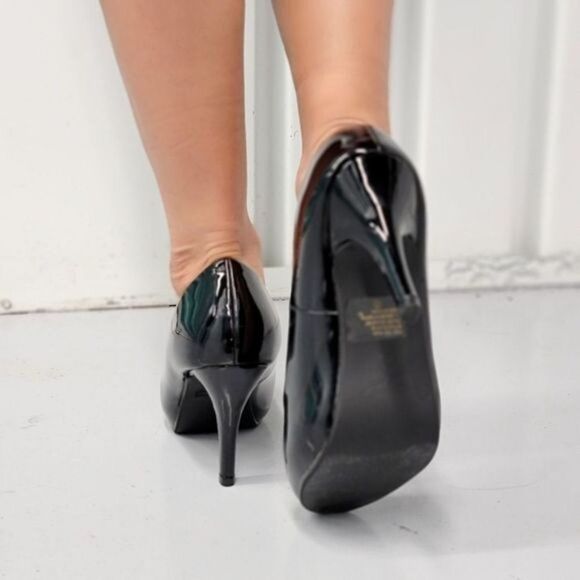 Women's Black PAT Low Heel Pumps Shoes - Picture 3 of 5